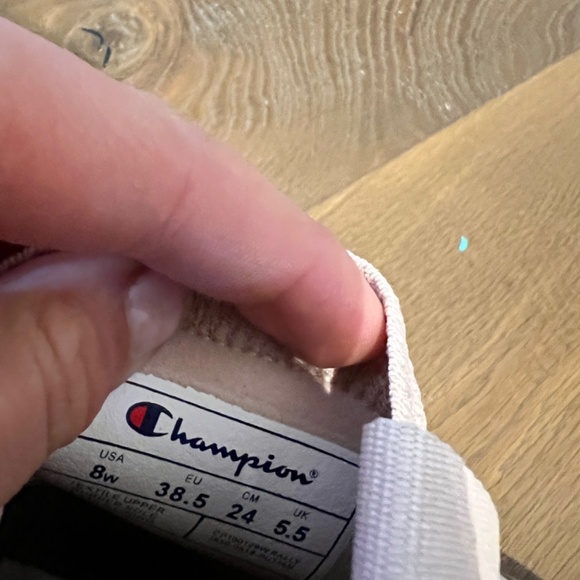 Pink champion running shoes - Picture 2 of 3